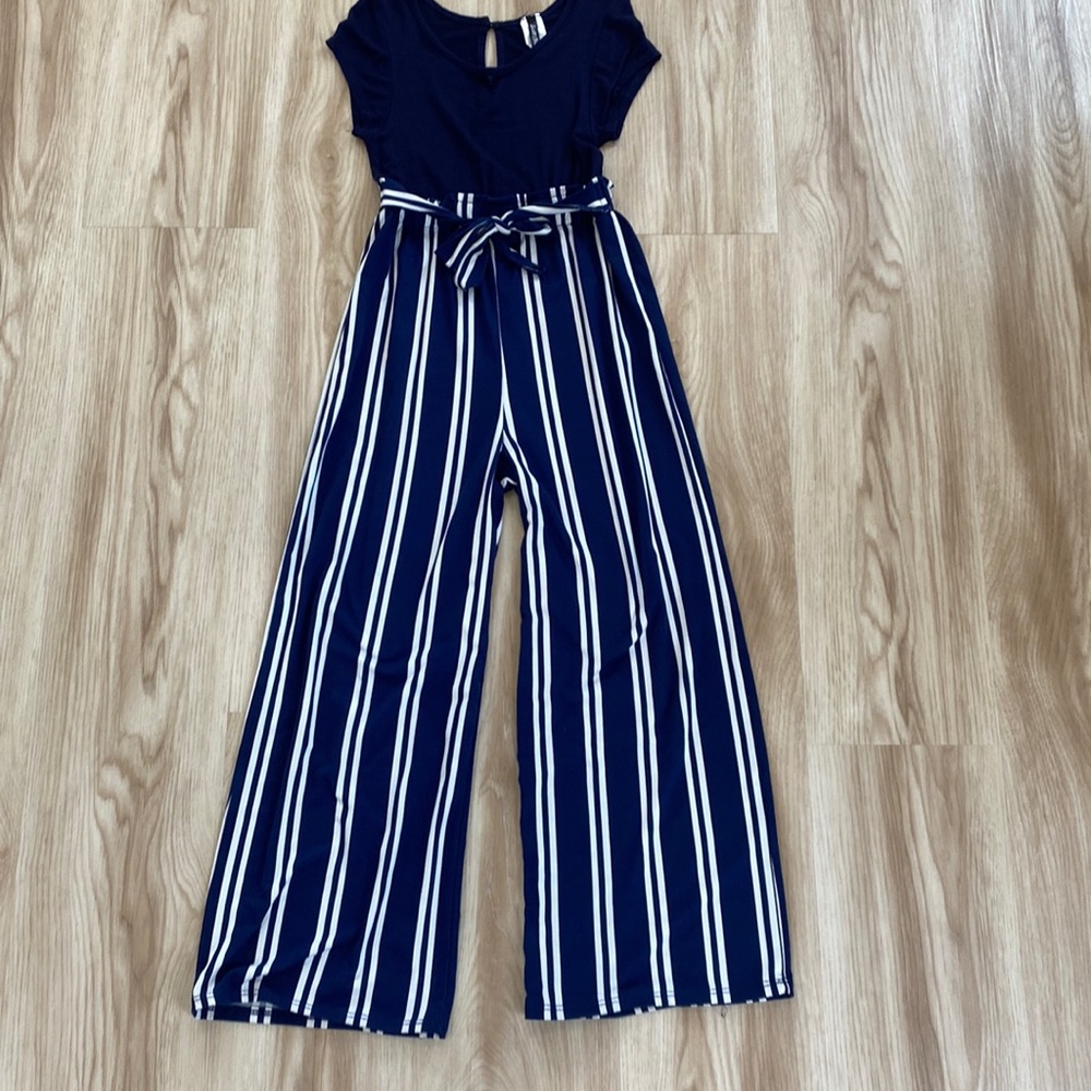 Insta girl navy and white romper, girls size 7/8